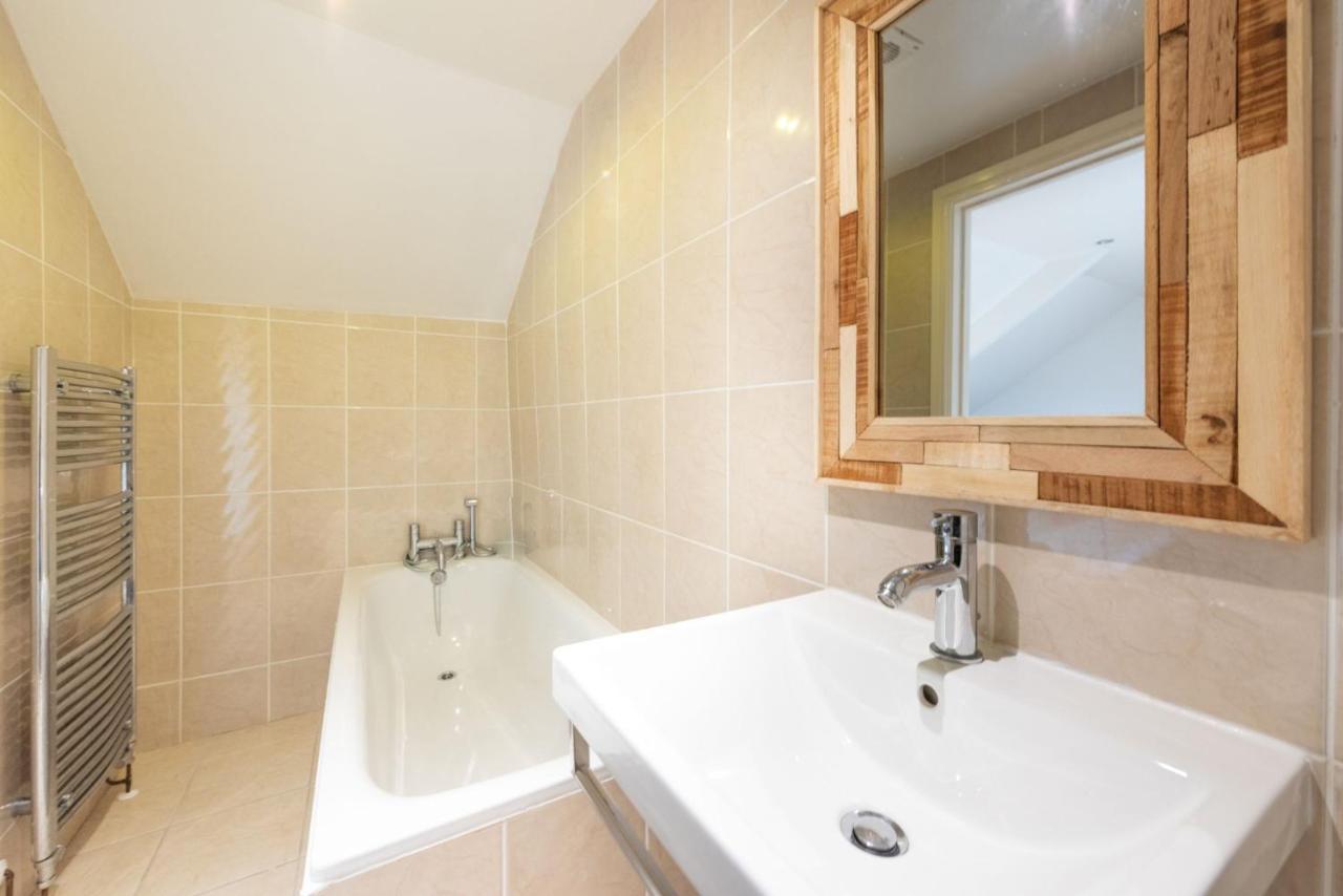 St Ives Windsor Lookout 아파트 외부 사진